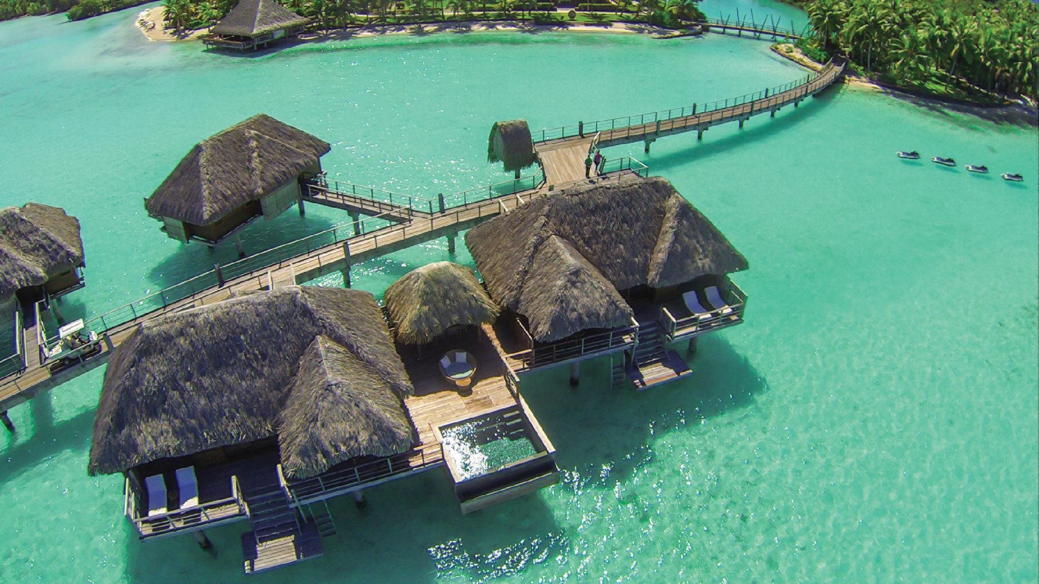 Four Seasons Bora Bora