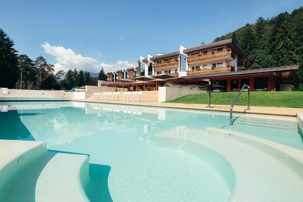 Piscine du hotel Grand Terme